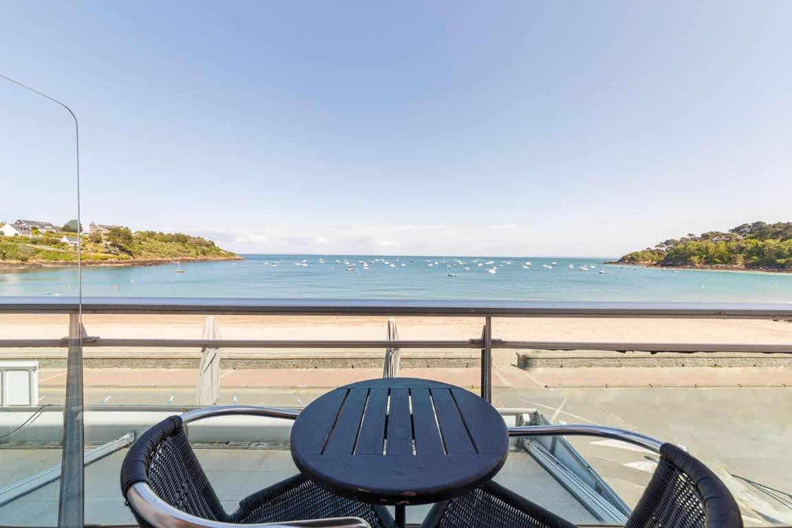 Les Pieds Dans L'Eau - Appartment 1 - Vue Mer Cancale Extérieur photo